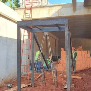 Alternative view of Estructuras metálicas